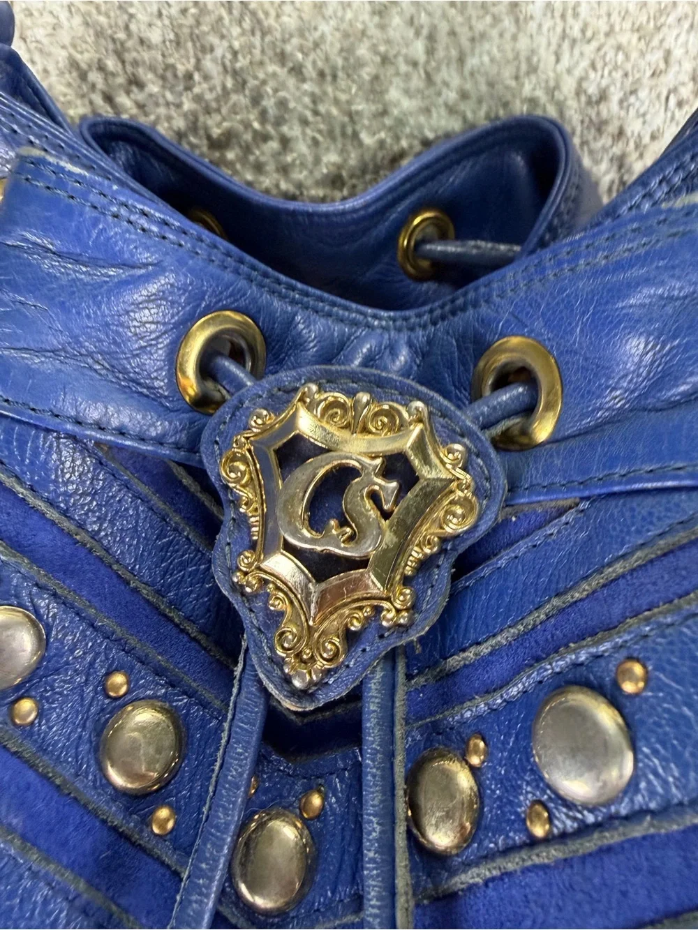 Carmen Steffens turn heads